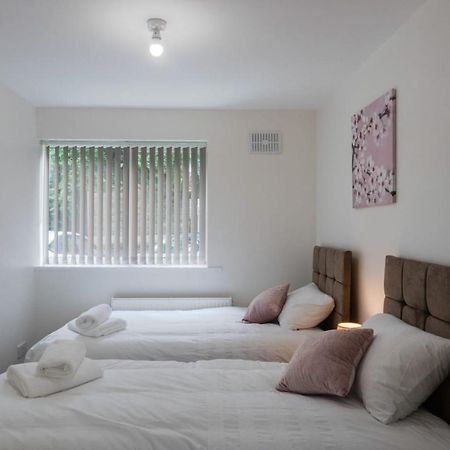 Gorgeous Ground Floor Apartment + Free Parking Μάντσεστερ Εξωτερικό φωτογραφία